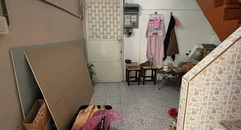 For rent retail Space in Sathon, Bangkok