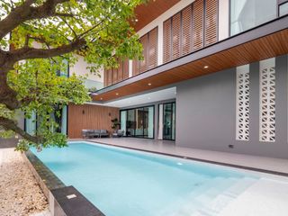 For sale 5 bedrooms villa in Bang Lamung, Chonburi
