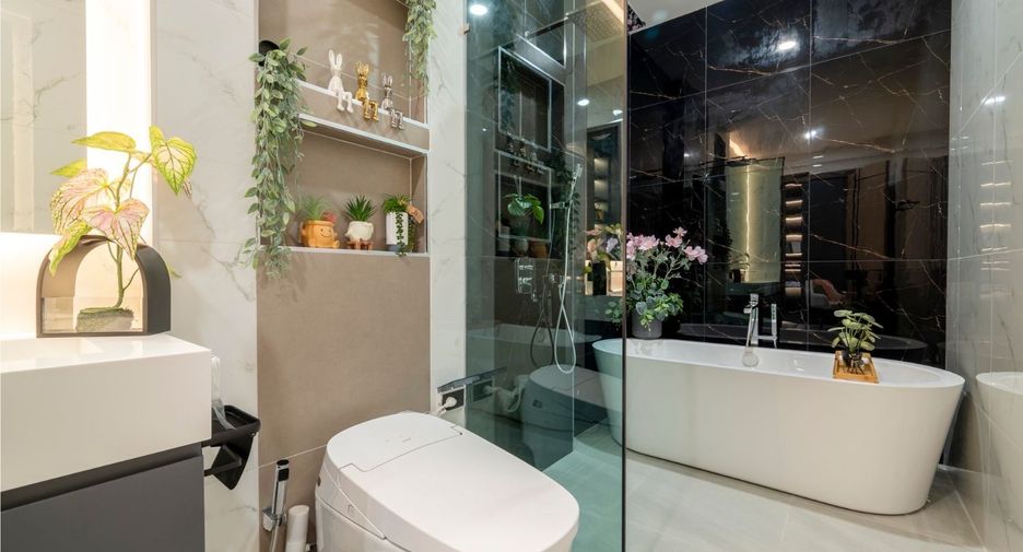 For sale 5 bedrooms villa in Bang Lamung, Chonburi