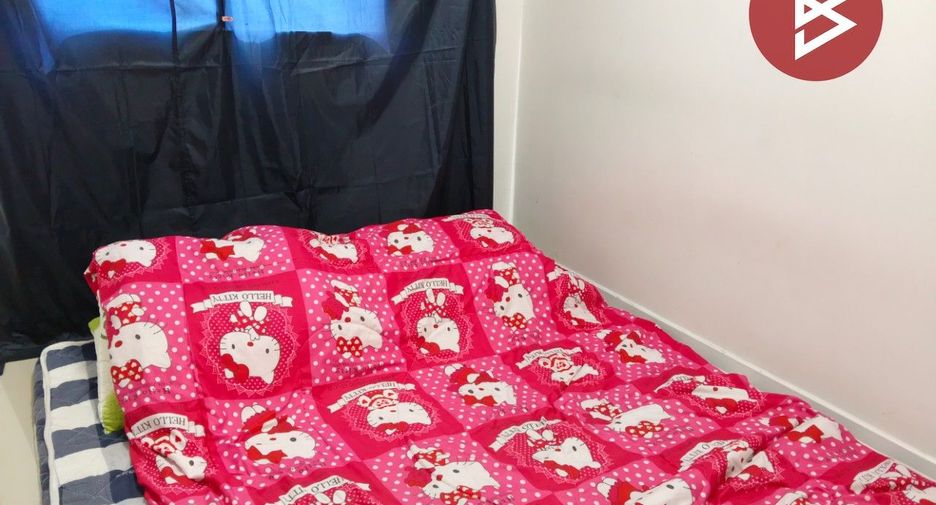 For sale 3 bedrooms townhouse in Lat Krabang, Bangkok