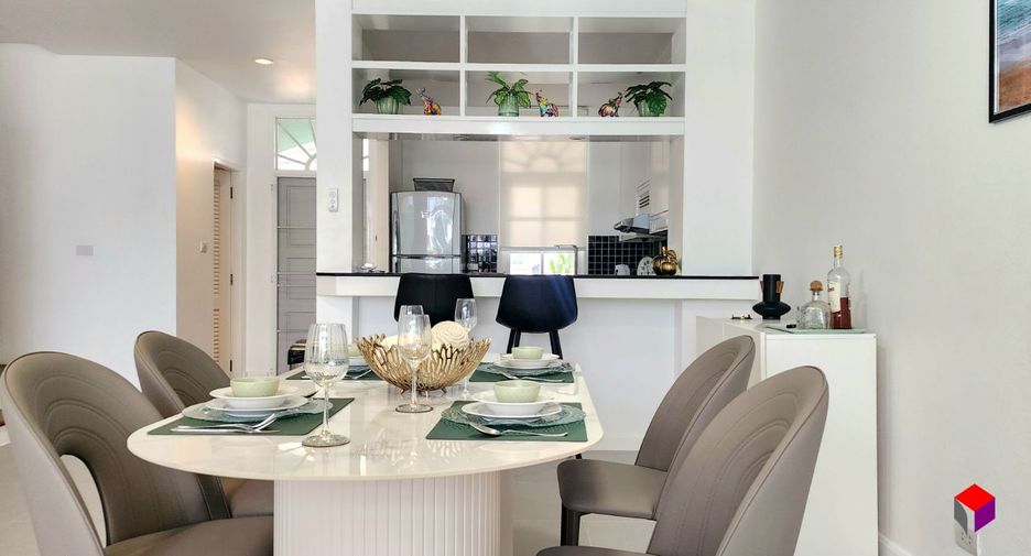 For rent 2 bedrooms townhouse in Mueang Phuket, Phuket