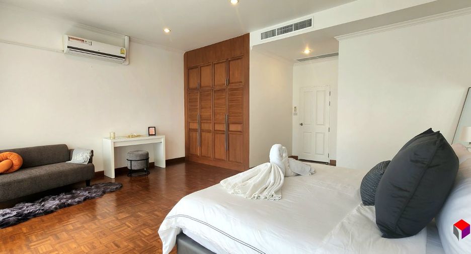 For rent 2 bedrooms townhouse in Mueang Phuket, Phuket