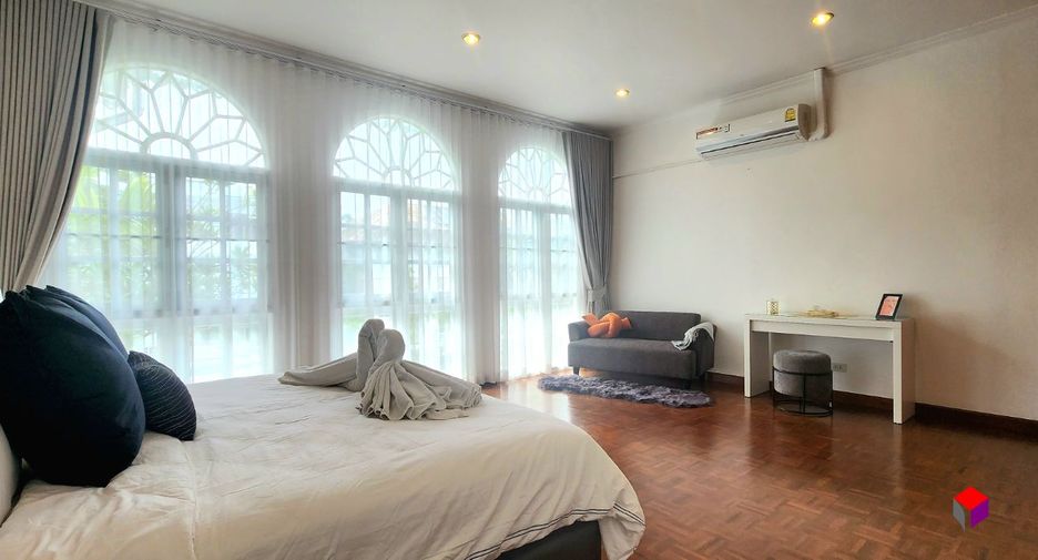 For rent 2 bedrooms townhouse in Mueang Phuket, Phuket