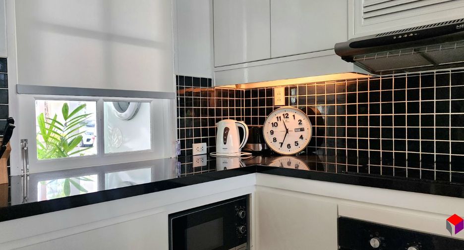 For rent 2 bedrooms townhouse in Mueang Phuket, Phuket
