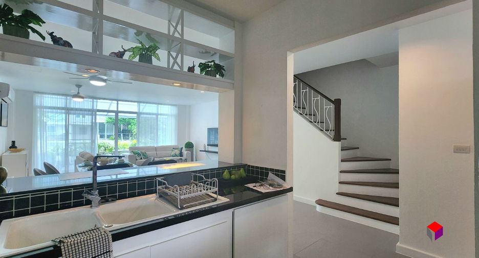 For rent 2 bedrooms townhouse in Mueang Phuket, Phuket
