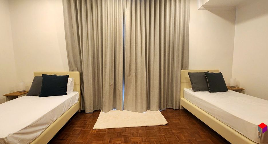 For rent 2 bedrooms townhouse in Mueang Phuket, Phuket