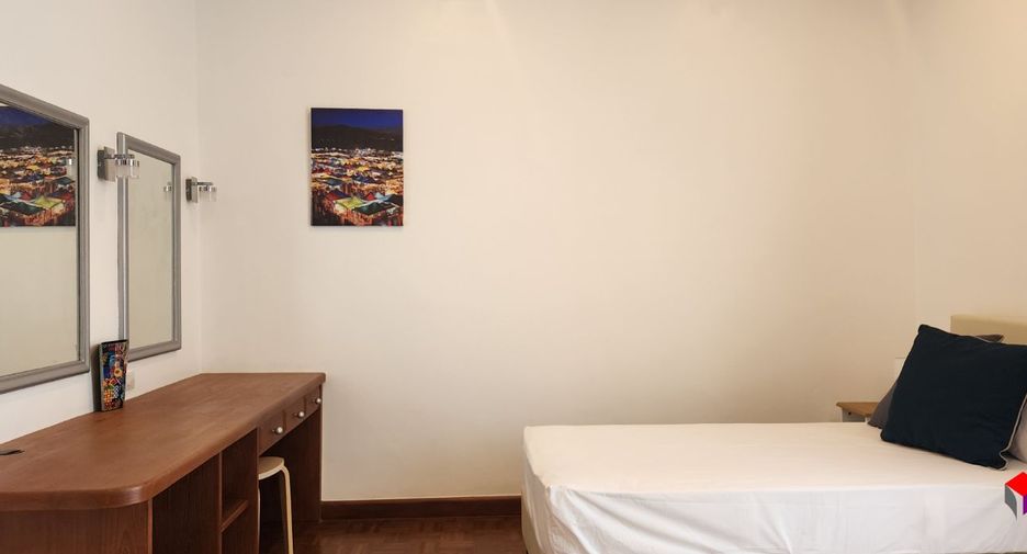 For rent 2 bedrooms townhouse in Mueang Phuket, Phuket