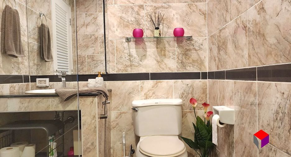For rent 2 bedrooms townhouse in Mueang Phuket, Phuket