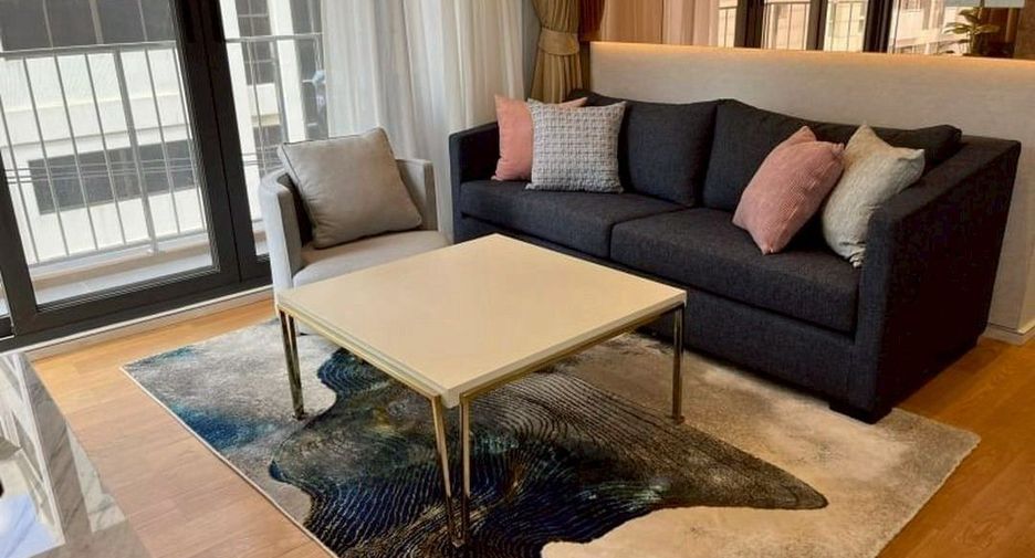 For rent 2 bedrooms condo in Watthana, Bangkok