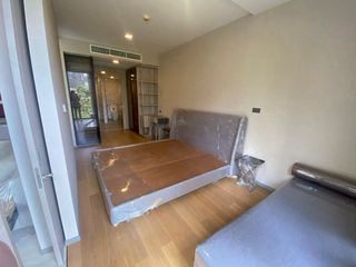 Продажа 2 спальни кондо в Щаттхана, Бангкок