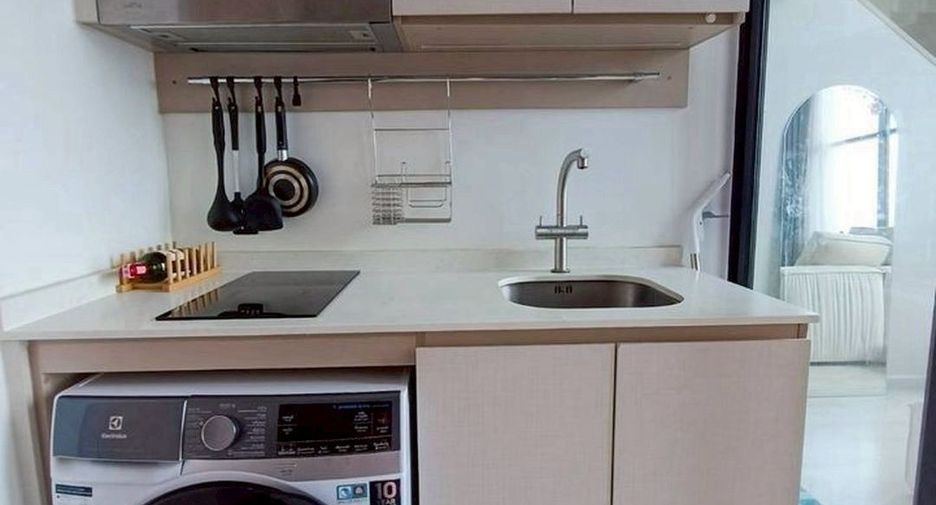 For rent 1 bed condo in Sathon, Bangkok