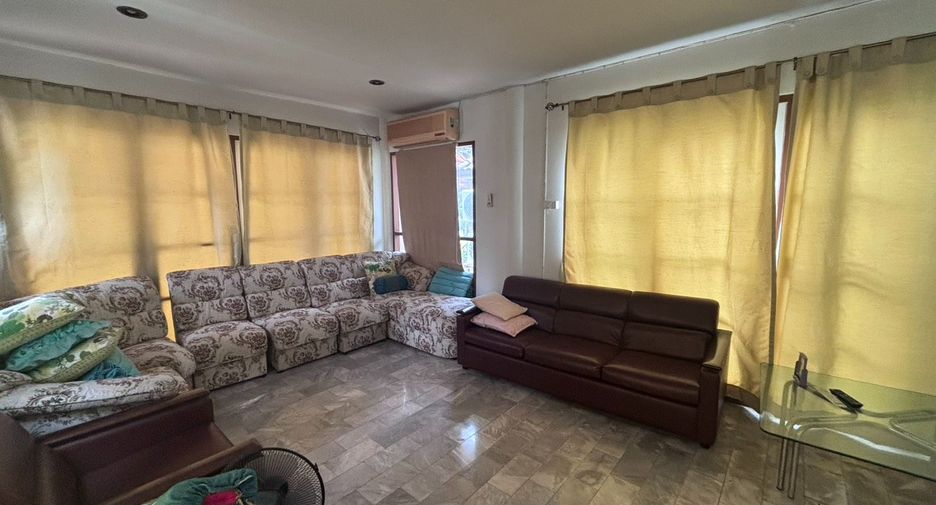 Casa en venta de 4 habitaciones en Mueang Rayong, Rayong