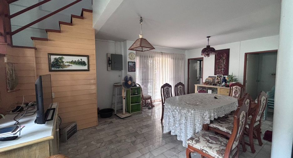 Casa en venta de 4 habitaciones en Mueang Rayong, Rayong