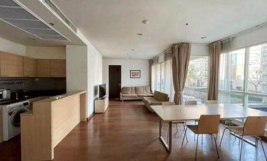 For rent 3 bedrooms condo in Pathum Wan, Bangkok