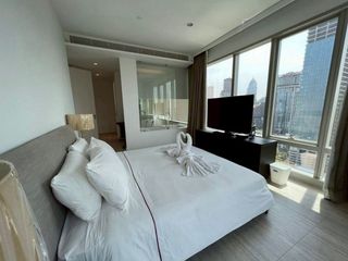 Wohnung zur Miete mit 3 Zimmer in Pathum Wan, Bangkok