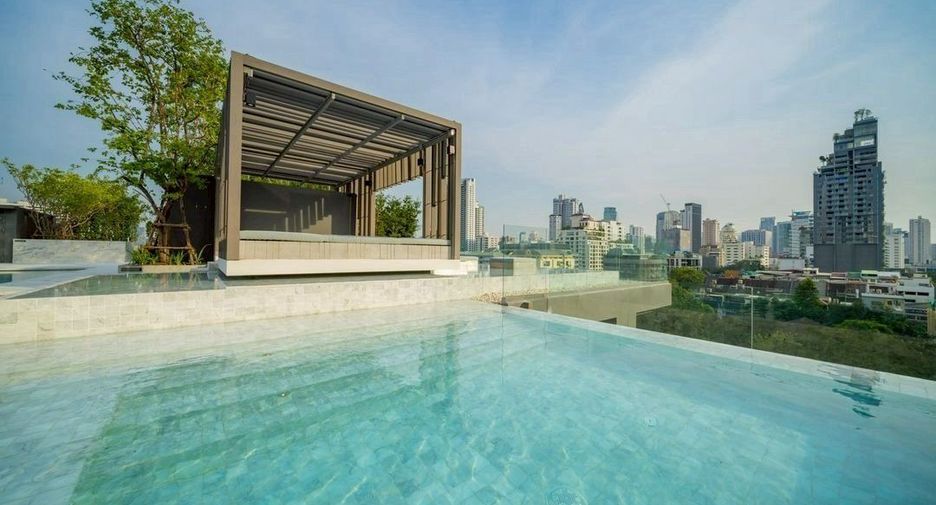 For sale 2 bedrooms condo in Watthana, Bangkok