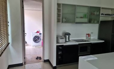 For sale 3 bedrooms condo in Yan Nawa, Bangkok