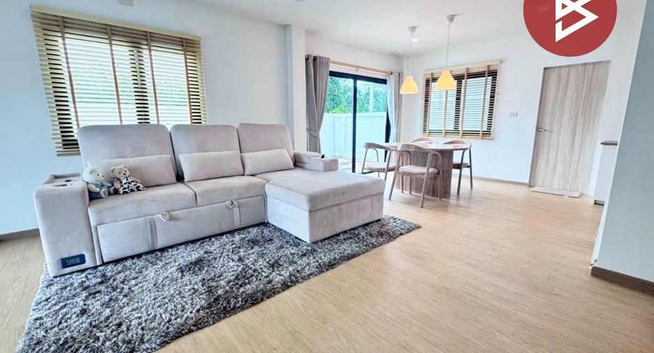 For sale 3 bedrooms townhouse in Mueang Chanthaburi, Chanthaburi