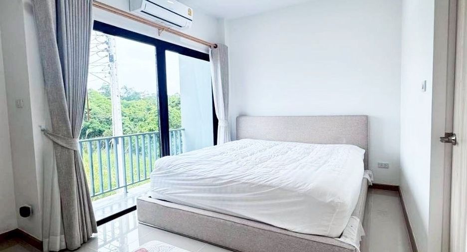 For sale 3 bedrooms townhouse in Mueang Chanthaburi, Chanthaburi