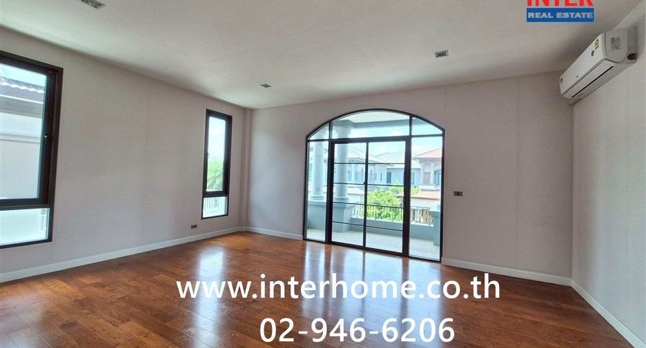 For sale 4 bedrooms house in Thawi Watthana, Bangkok