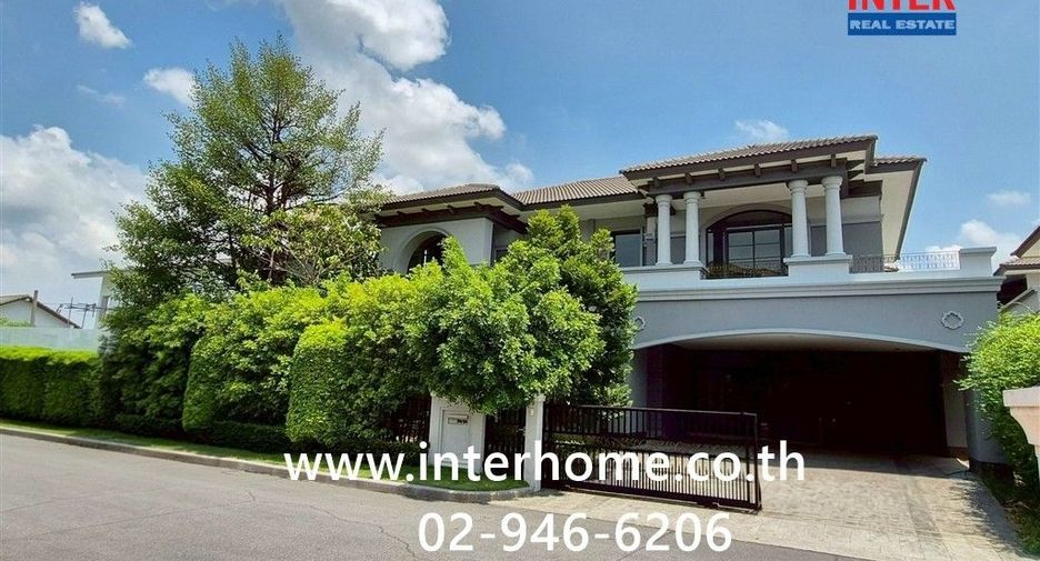 For sale 4 bedrooms house in Thawi Watthana, Bangkok