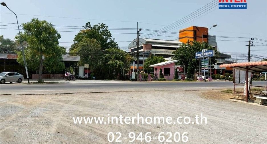 For sale 7 bedrooms apartment in Sam Chuk, Suphan Buri