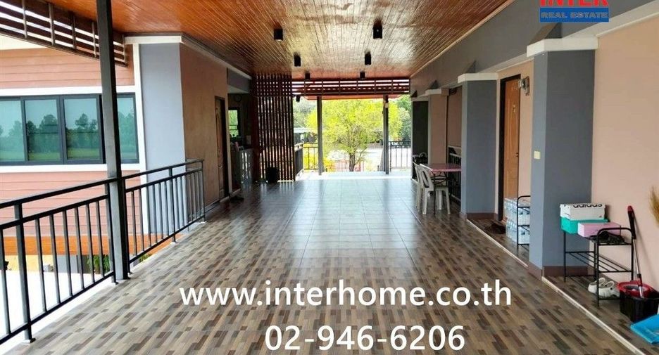 For sale 7 bedrooms apartment in Sam Chuk, Suphan Buri