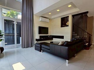 Haus zur Miete und zum Kauf mit 5 Zimmer in Chatuchak, Bangkok