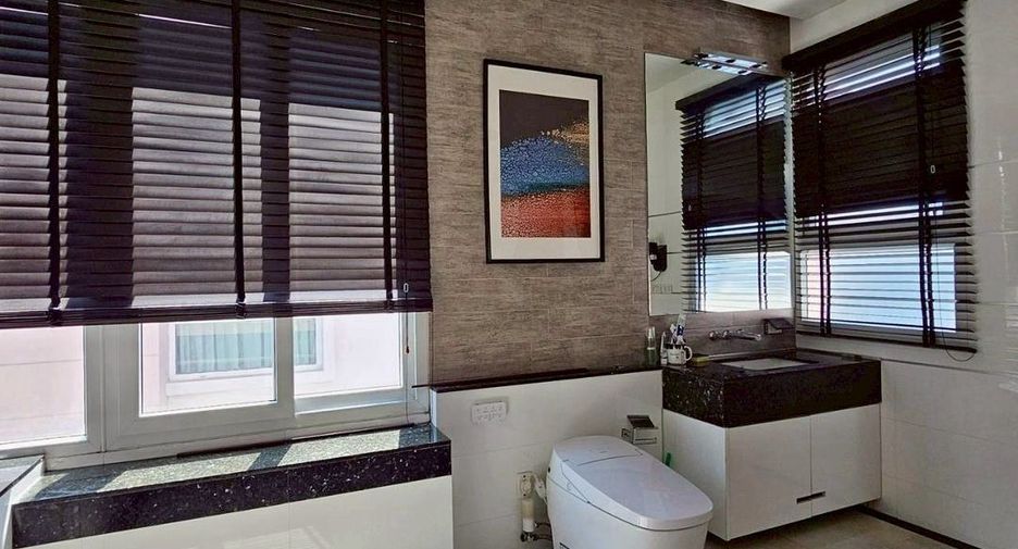 For rent そして for sale 5 ベッドルーム house in Chatuchak, Bangkok