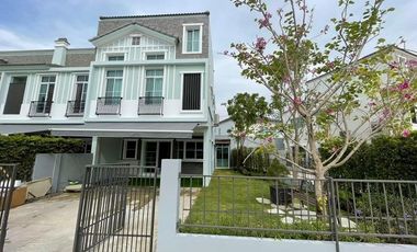 For rent 4 bedrooms townhouse in Prawet, Bangkok