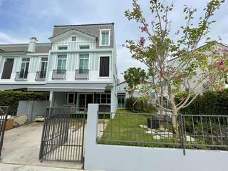 Reihenhaus zur Miete mit 4 Zimmer in Prawet, Bangkok