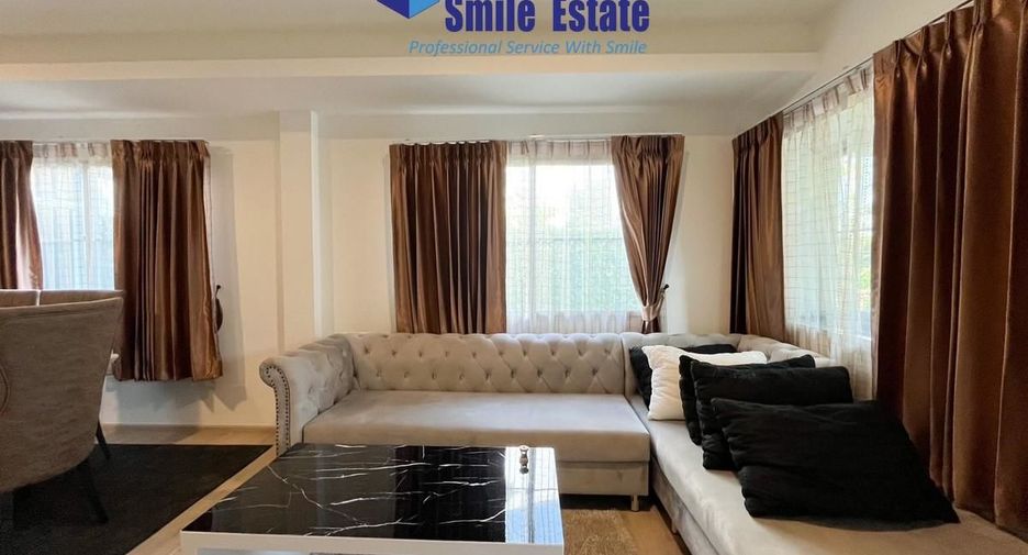 For rent 4 bedrooms townhouse in Prawet, Bangkok