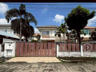 Casa en venta de 3 habitaciones en Sai Mai, Bangkok