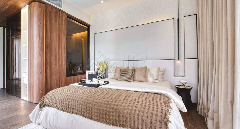 For sale 2 bedrooms condo in Sathon, Bangkok