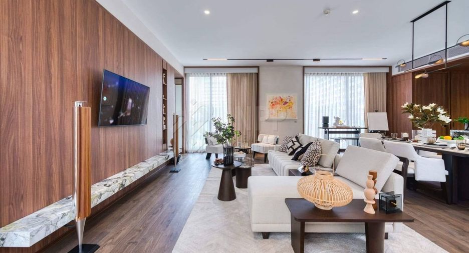 For sale 2 bedrooms condo in Sathon, Bangkok