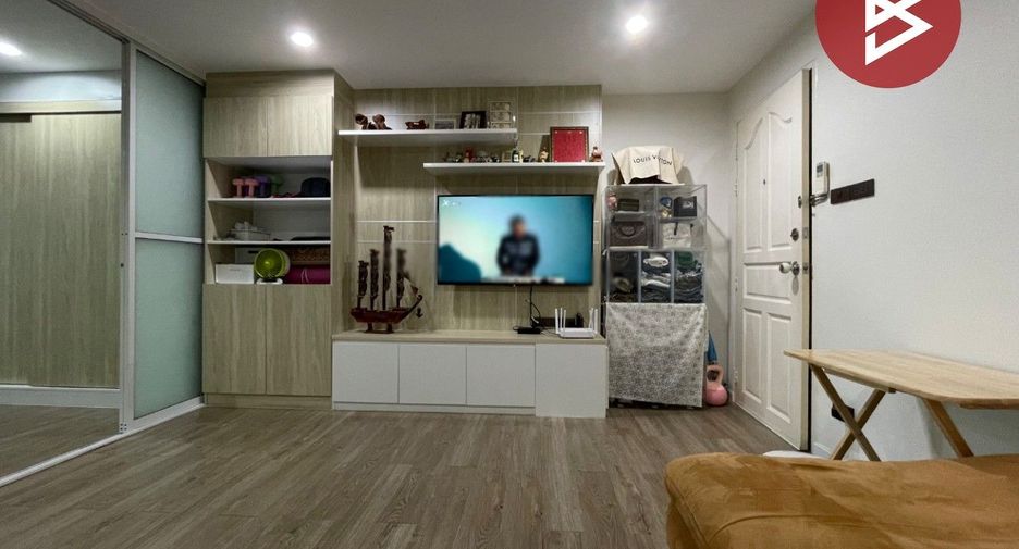 Wohnung zum Kauf mit 1 Zimmer in Bangkok Yai, Bangkok