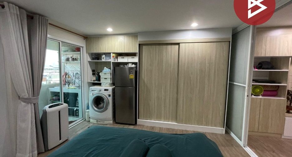Wohnung zum Kauf mit 1 Zimmer in Bangkok Yai, Bangkok