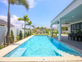 Villa en venta de 4 habitaciones en Hua Hin, Prachuap Khiri Khan