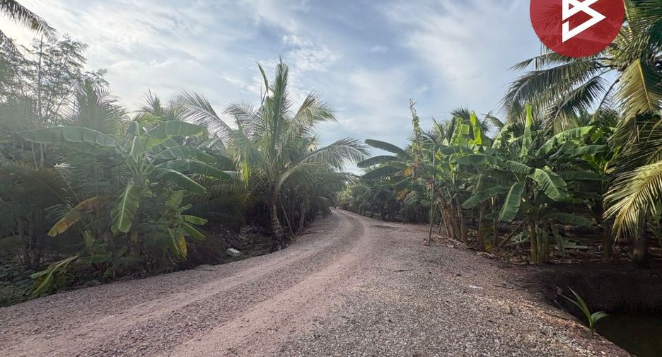 For sale land in Bang Khonthi, Samut Songkhram