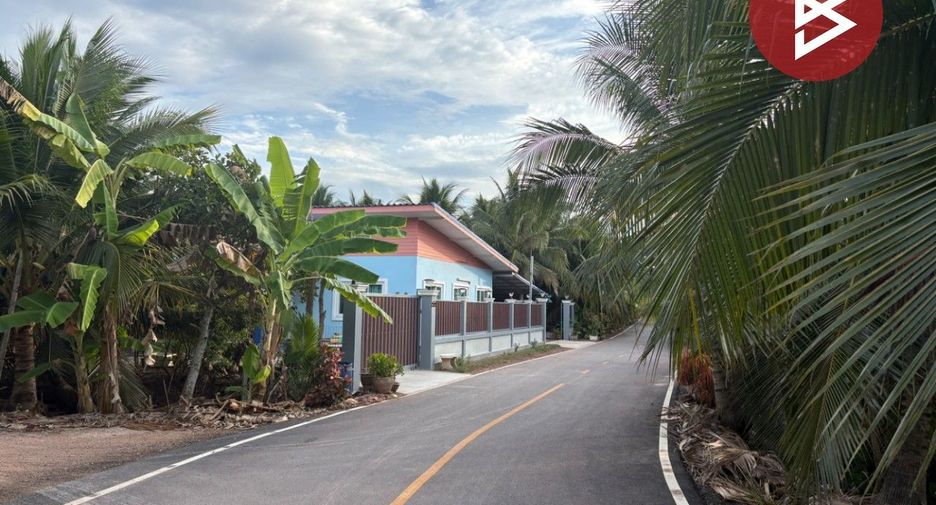 For sale land in Bang Khonthi, Samut Songkhram
