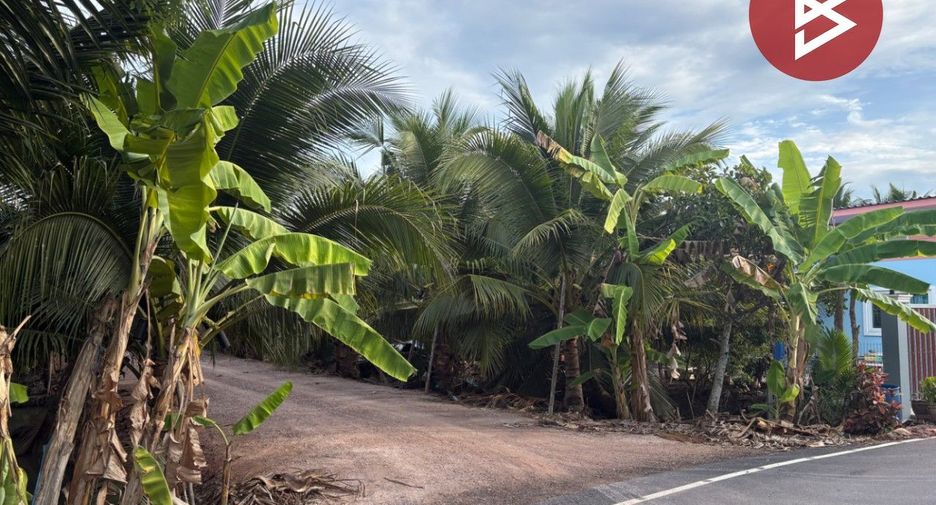 For sale land in Bang Khonthi, Samut Songkhram