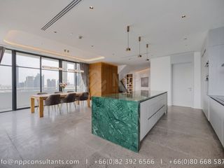 For sale 3 bedrooms condo in Watthana, Bangkok