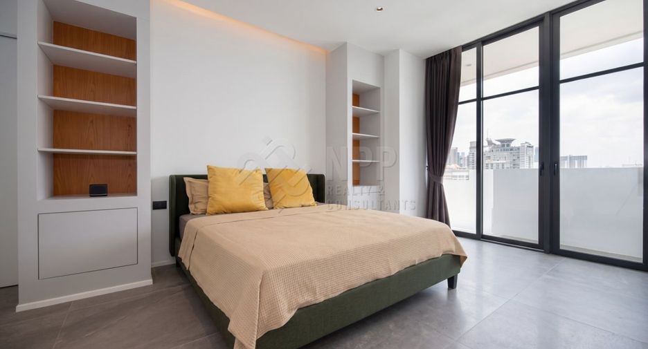 For sale 3 ベッドルーム condo in Watthana, Bangkok