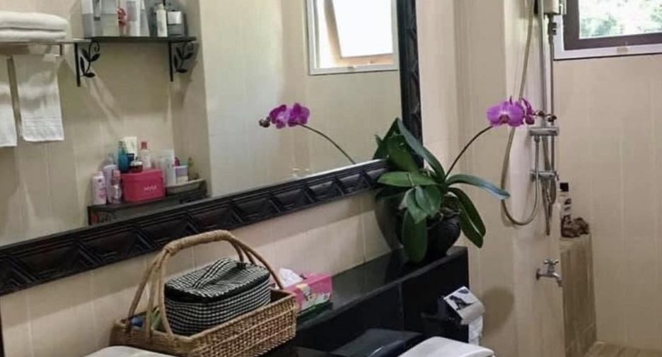 Haus zur Miete mit 3 Zimmer in Mueang Chiang Mai, Chiang Mai
