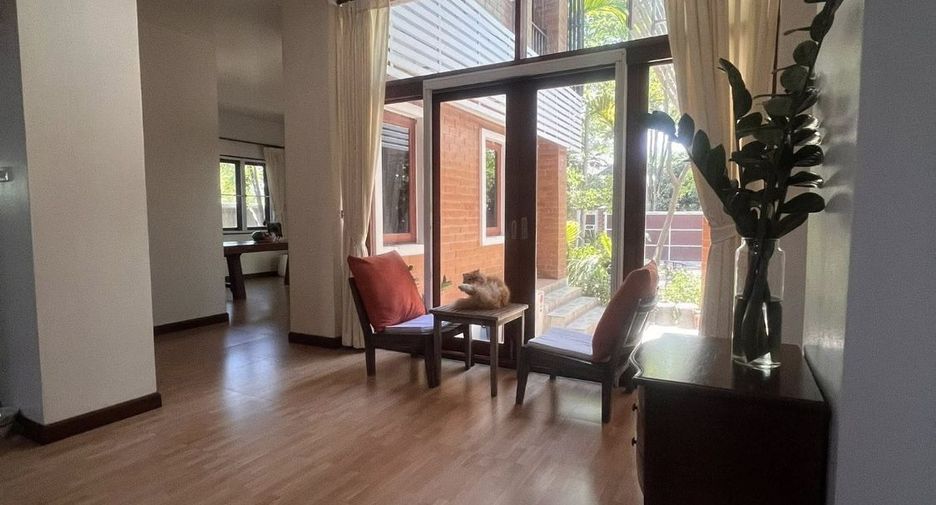 Haus zur Miete mit 3 Zimmer in Mueang Chiang Mai, Chiang Mai