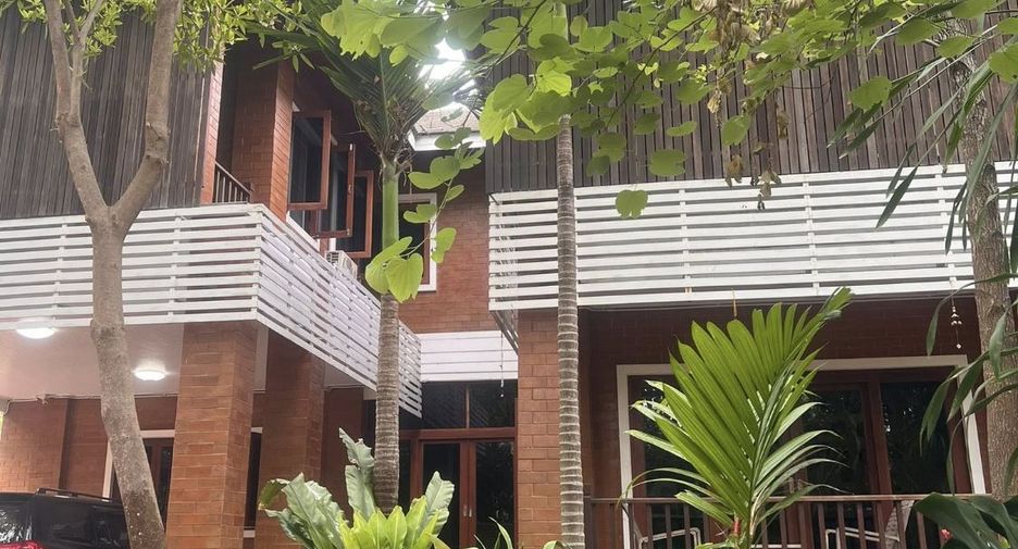 Haus zur Miete mit 3 Zimmer in Mueang Chiang Mai, Chiang Mai