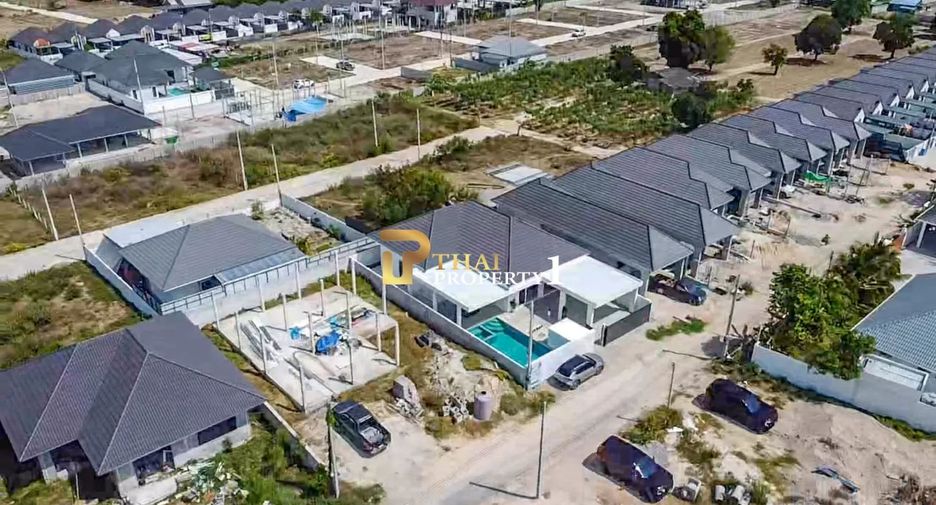 For sale 3 bedrooms villa in Hua Hin, Prachuap Khiri Khan