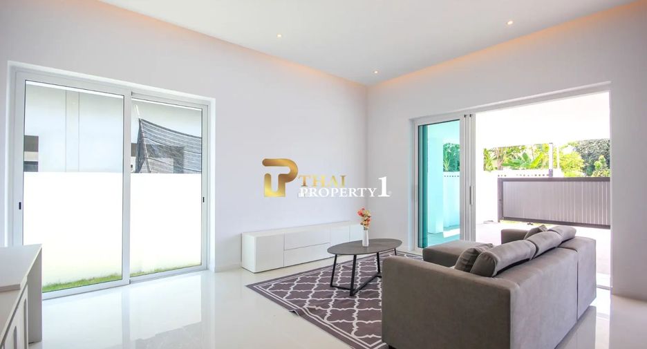 For sale 3 bedrooms villa in Hua Hin, Prachuap Khiri Khan