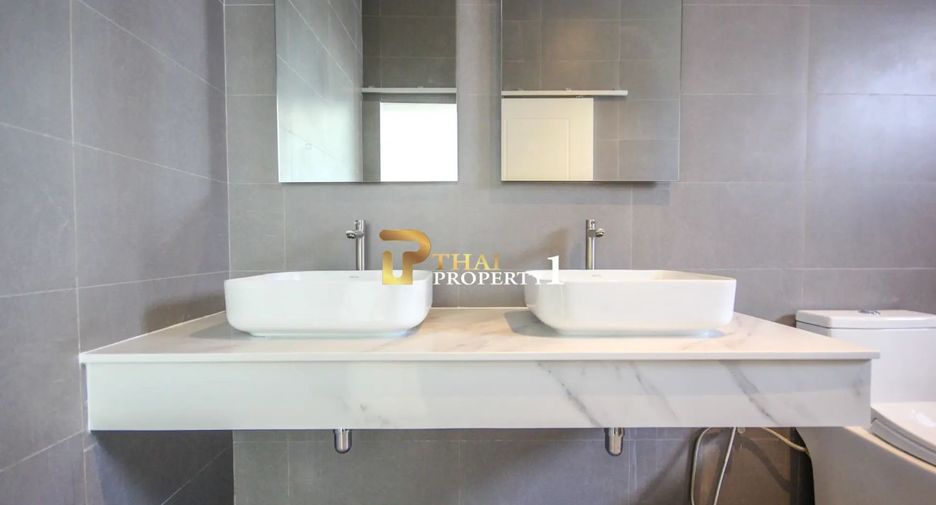 For sale 3 bedrooms villa in Hua Hin, Prachuap Khiri Khan