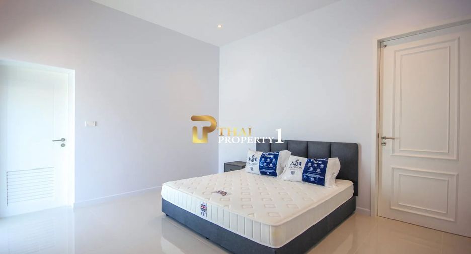 For sale 3 bedrooms villa in Hua Hin, Prachuap Khiri Khan